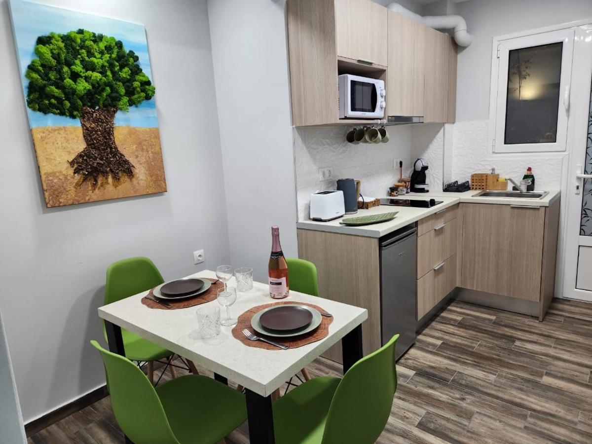 Cozy Apartment Metaxourgeio Greendom Athens Exterior photo